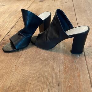 1. State leather shoes 8 Heel Sandals